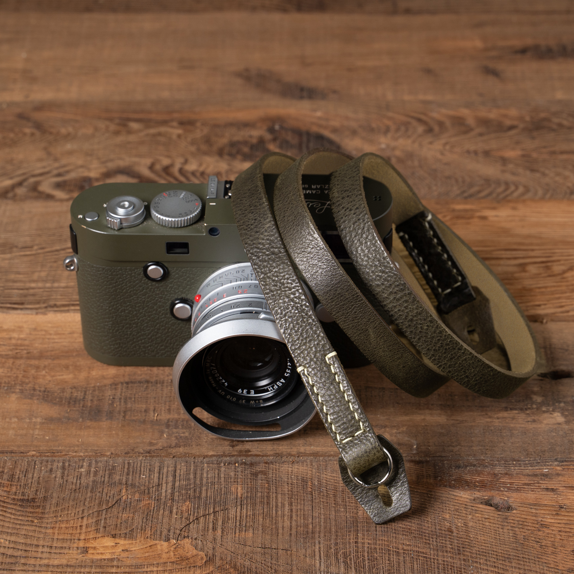 Full Leather Camera Neck Strap 001 (Cura Split Rings)